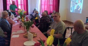 PODRÓŻ PRZEZ&nbsp;WSPOMNIENIA